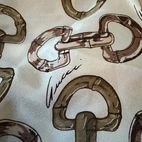 Vintage Iconic Gucci equestrian-themed horsebit scarf - Picture 5 of 8